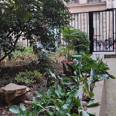 Cosy Et Spacieux Avec Emplacement Ideal Apartmán