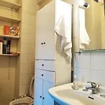 Cosy Et Spacieux Avec Emplacement Ideal Διαμέρισμα *